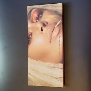 KKW Sooo Fire Palette